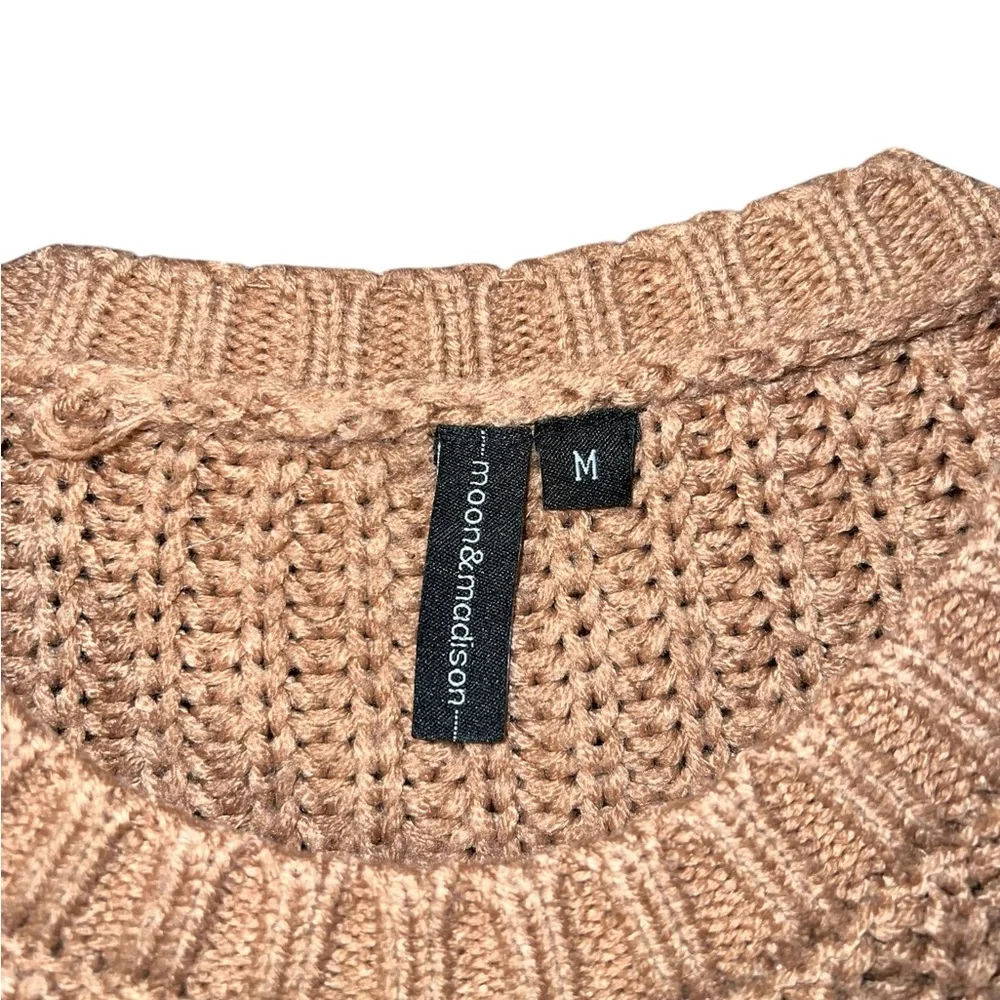 Moon & Madison Pink Bubble Sweater Women’s Medium - Picture 3 of 4